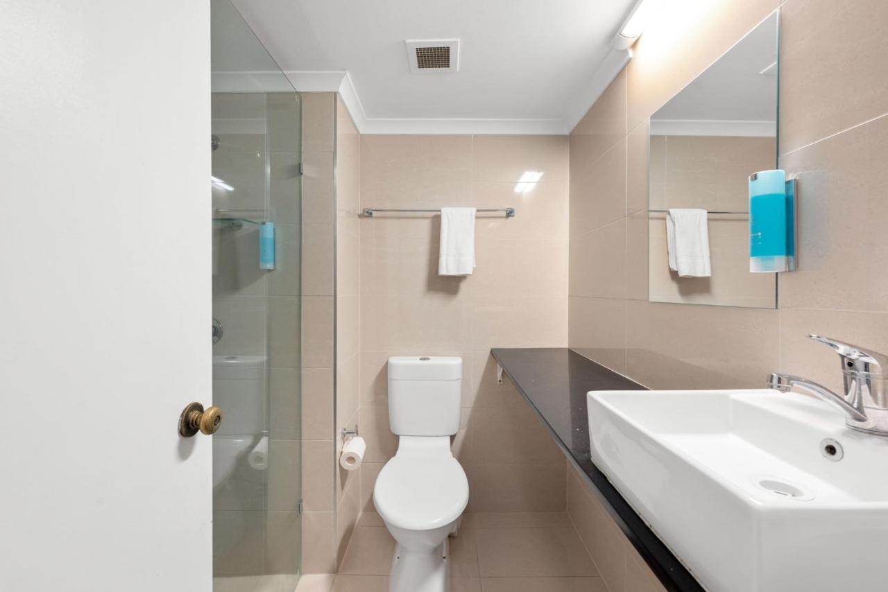 Hamilton Brisbane Airport Hotel Exterior photo